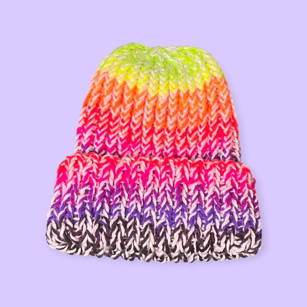 kayteecrochets's tweet image. ✨Some beautiful knit beanies made by me! 

Which one is your favorite?

You can find my shop at the link on my profile or go to 
etsy.com/shop/KayteeCro…

Pattern by passioknitgoods

#Knitted #HandmadeWithLove #beanie #fiberarts #chunkybeanie #etsyshopping #SmallBusiness