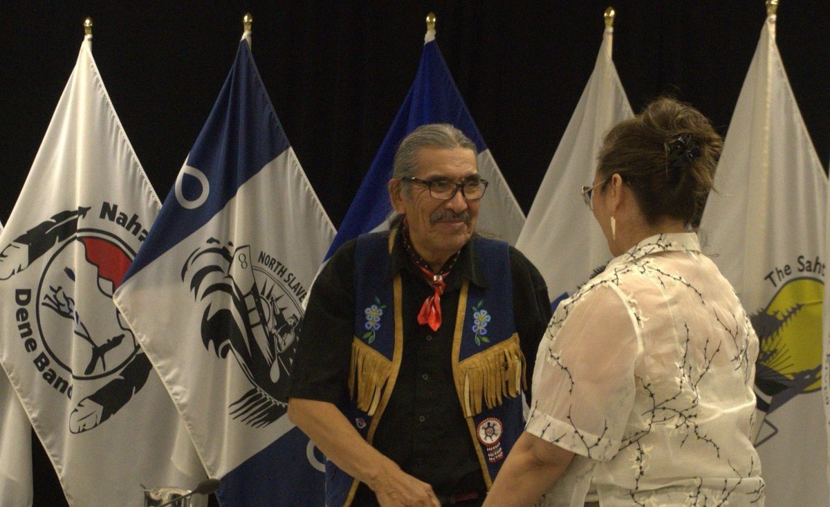 Today, I met with the NWT Council of Leaders and representatives of the NWT gov. to strengthen collaboration on health and wellness priorities for Indigenous Peoples.

Together, we’re working to improve access to care and ensure programs reflect the needs of northern communities.