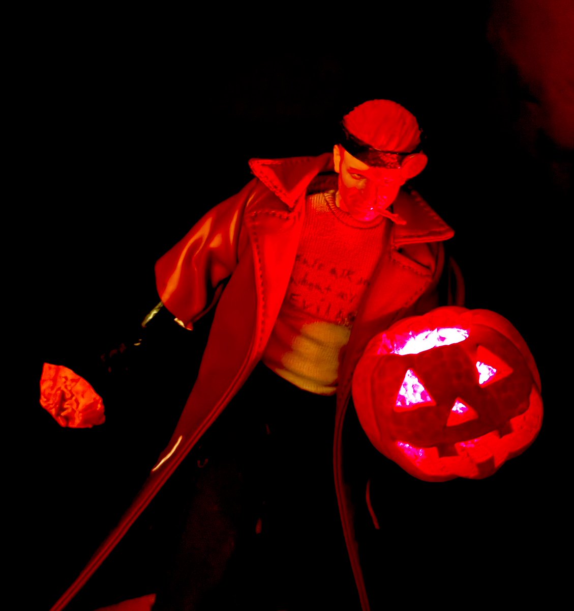 Roadkill_Lurch's tweet image. How’s about a light? @literaturedevil #DocAlpha #Comicsgate