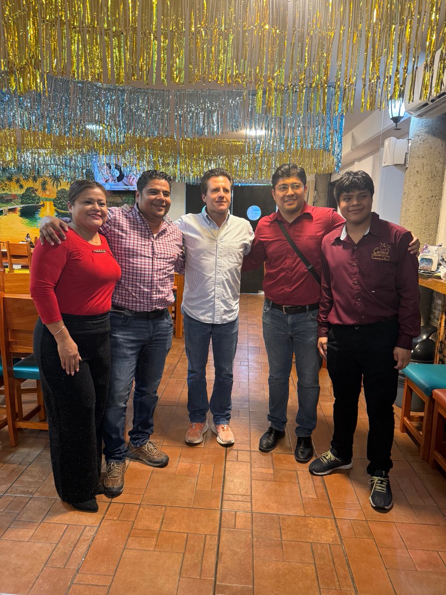 Gracias a mis amigos de la churrascaría Carioca en Cunduacán por su invitación, se los recomiendo.