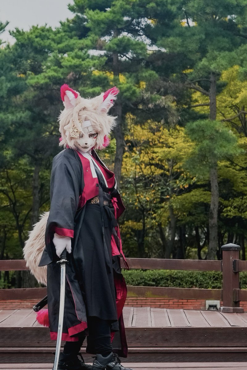 바람이 차구나.

📸: <a href="/zack_cloud_/">KIRI( •̀ᄇ• ́)ﻭ✧</a> 

#FursuitEveryday