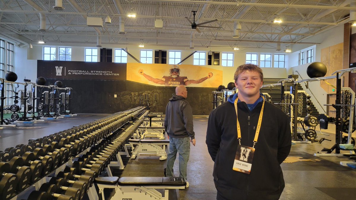 Had a great time at <a href="/wyo_football/">Wyoming Cowboy Football</a> Saturday! Thanks for having me up! <a href="/CoachABohl/">Aaron Bohl</a> <a href="/JamoBrown_/">Jamison Brown</a> <a href="/WyoFBRecruiting/">Wyoming Football Recruiting</a> <a href="/PLSouthFB/">Papio South Football</a>