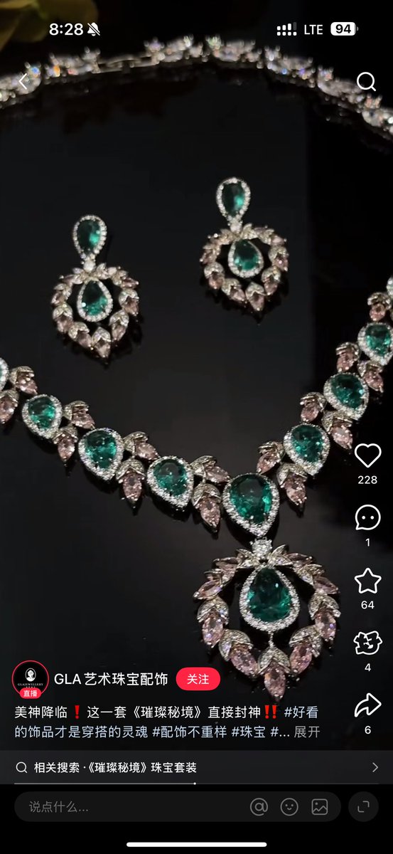 nugget_pixel's tweet image. 喜欢想买
但是要430一套😭
我也没什么衣服搭这个