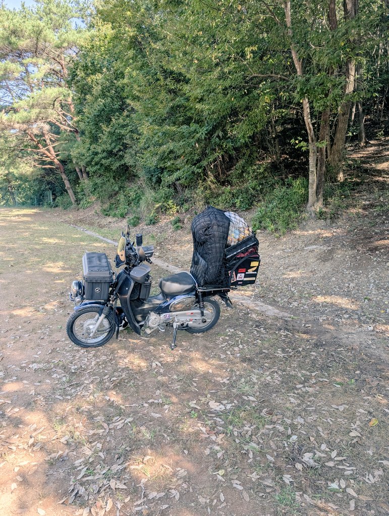 __takemaru__'s tweet photo. 撤収完了❗️
では🏠️帰ります😺
今回も楽しいキャンプ⛺️をありがとう😉
#くつわ池自然公園キャンプ場 https://t.co/LJoH5lpoUn