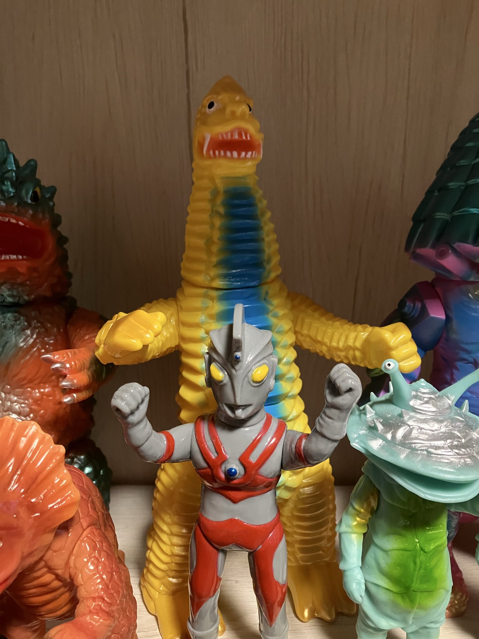ブルマァクの怪獣シリーズ★レッドキング　レトロカラーソフビ 9月14日(土)より販売開始】【ブルマァク】レッドキング/ゴモラ