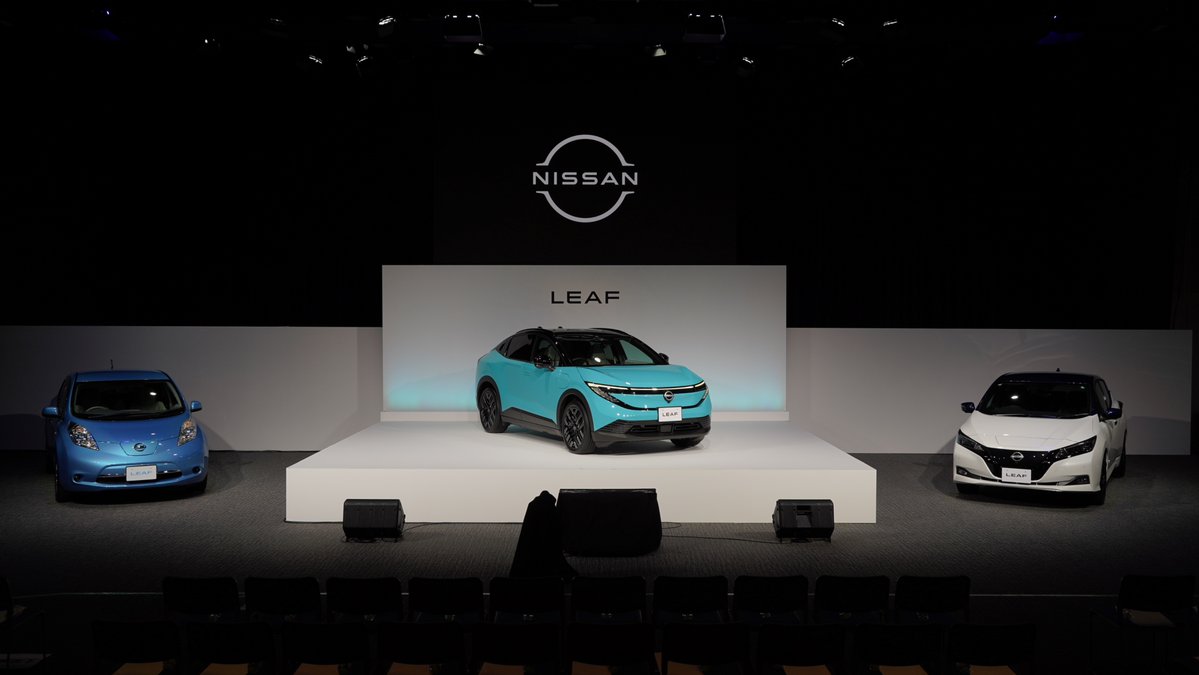 NissanJP's tweet image. 【お知らせ】新型 #日産リーフ ついに登場！

www3.nissan.co.jp/vehicles/new/l…

クロスオーバーEVに生まれ変わった3代目。大きく伸びた航続距離。

より気持ちよく、より快適に、心を動かすクルマに仕上がりました。