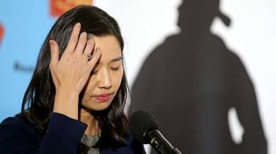 LocalPoliticsis's tweet image. Editorial: Boston Has Fallen

By Jon Fetherston 

Tonight, as a pro Palestine protest fills the streets, Boston continues its slow, painful unraveling. Once a proud city known for its history, grit, and community, it has become unrecognizable under the current leadership.

Over…