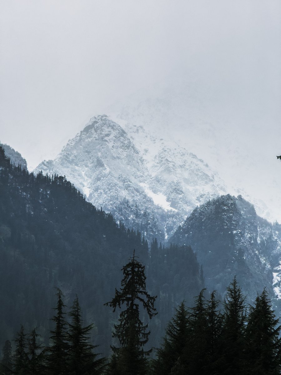 O_arra_'s tweet photo. Solang, Manali 
08/10/25

#manali #solang #himachal #HimachalPradesh #snow #autumn #winter 
#kullu https://t.co/eKQfmJZ19a