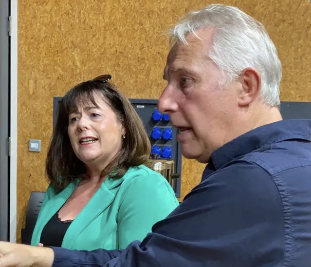 Mark Simpson tweet media