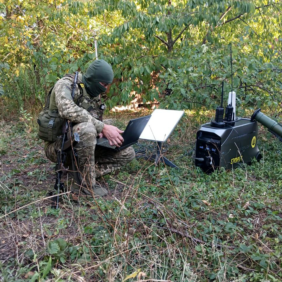stopify_org_ua's tweet image. We delivered an EcoFlow charging station with a built-in solar panel to the 24th Separate Mechanized Brigade named after King Danylo. These stations are lifesavers on the front line, powering Starlink, radios, and other vital equipment.⚡💙💛