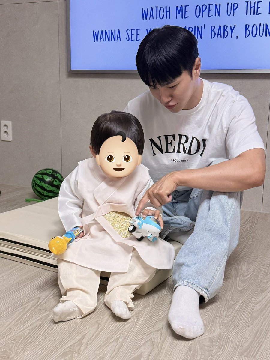 하루만니손에핑크퐁되고싶어