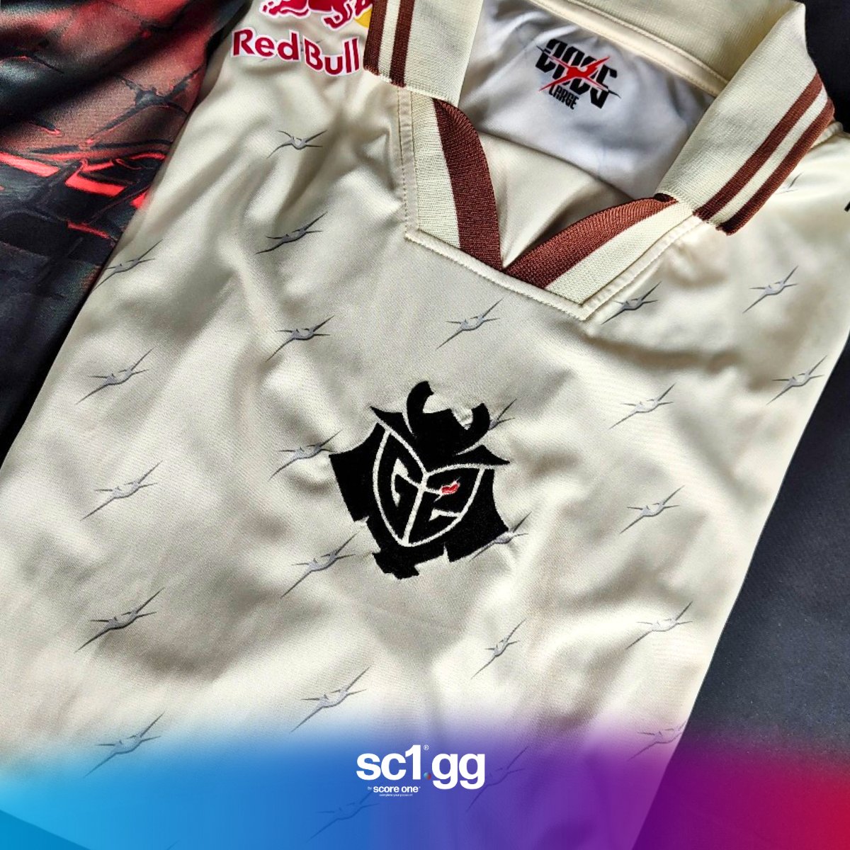 sc1mx's tweet image. 🔥 Representa al gigante europeo con estilo gamer. @G2esports está en la casa con su merch oficial en SC1.
🌍 Se viene el Worlds 2025… ¿ya tienes tu jersey?
Cómprala con envió gratuito a México en sc1.gg/g2

 #PlayDifferent #SC1