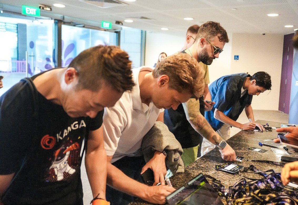 Fluxor βοΈ TOKEN2049 π¦πͺ (@fluxor_) on Twitter photo Taking initiative, pushing boundaries, and demonstrating why <a href="/fluxor_/">Fluxor.io | βοΈ TOKEN2049πΈπ¬</a> is the name that everyone in the crypto is watching!
<a href="/CoinferenceX/">CoinFerenceX</a> <a href="/dappdost/">Kanishak | Fluxor | #hiring</a> <a href="/CMonvivek/">Vivek Kumar | βοΈ CoinferenceX & TOKEN2049πΈπ¬</a> Taking initiative, pushing boundaries, and demonstrating why <a href="/fluxor_/">Fluxor.io | βοΈ TOKEN2049πΈπ¬</a> is the name that everyone in the crypto is watching!
<a href="/CoinferenceX/">CoinFerenceX</a> <a href="/dappdost/">Kanishak | Fluxor | #hiring</a> <a href="/CMonvivek/">Vivek Kumar | βοΈ CoinferenceX & TOKEN2049πΈπ¬</a>