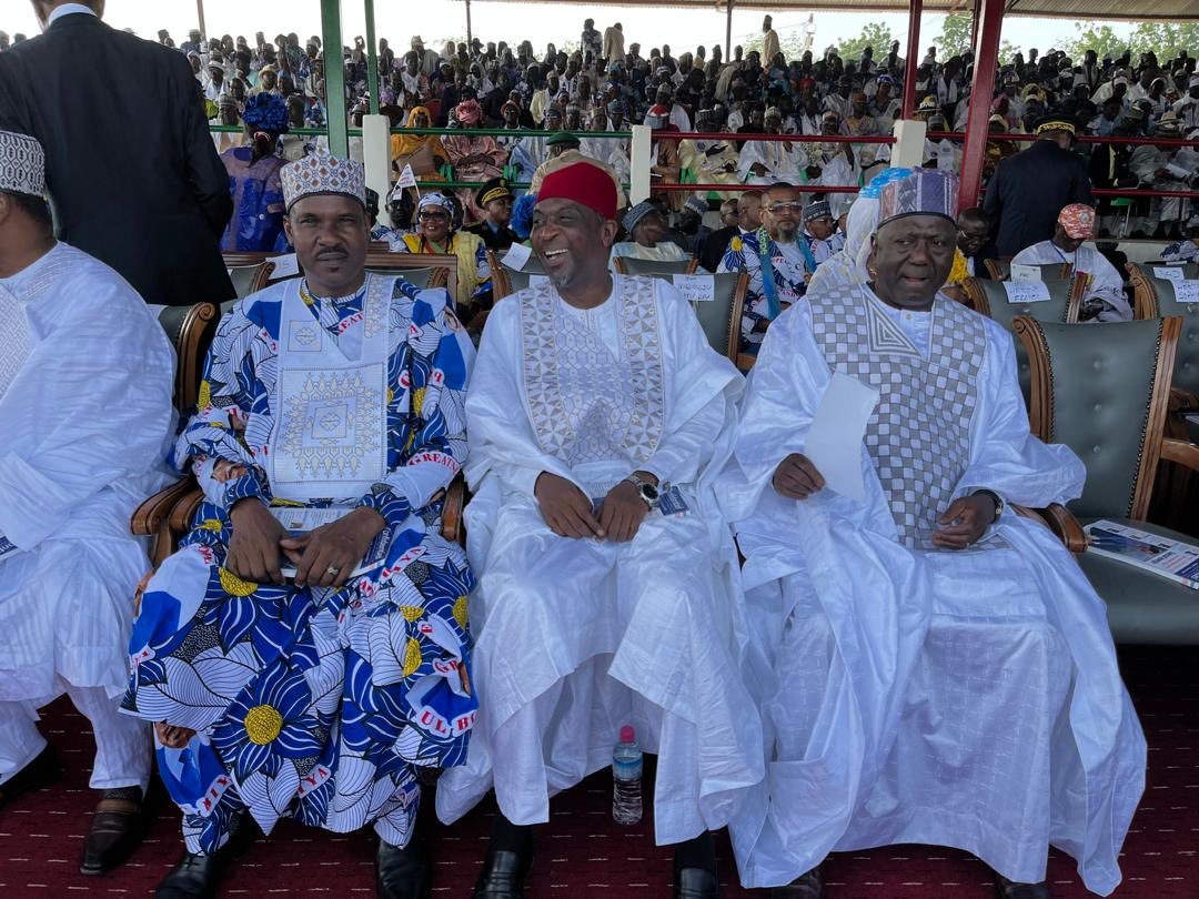 À travers ses Établissements, ses étudiants et aussi son Top Management, #UMa fortement impliquée et représentée pendant le séjour du Chef de l’État, S.E. Paul BIYA, Président de la République, depuis le 07 octobre 2025 dans la ville de Maroua.À noter que UGa et UN représentées.