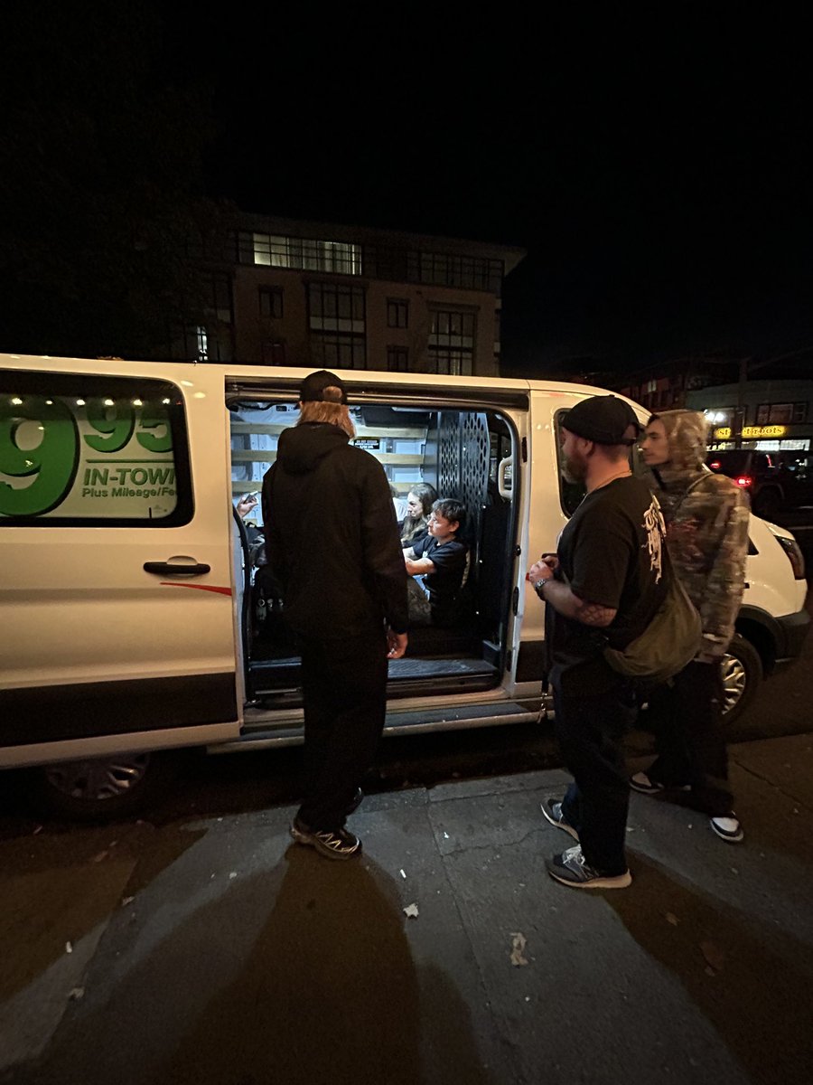 gatestohell502's tweet photo. Thanks U haul. https://t.co/Jb1WjEblHI