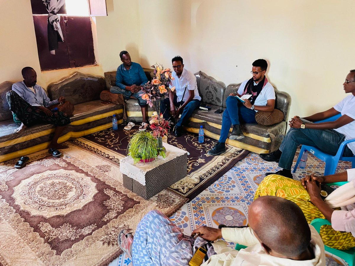 SDCSOM's tweet image. 🌾✨ Successful field visit to Saaxo District under #JRPPhase2 led by @SDCSOM! We met local authorities, elders &amp;amp; farmers to strengthen coordination, ensure readiness &amp;amp; boost community participation for upcoming activities. 🤝 @WFPSomalia #CommunityEngagement