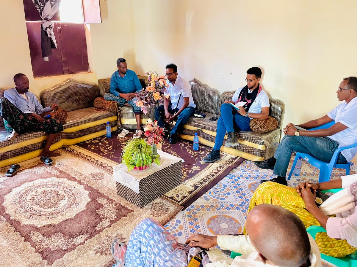SDCSOM's tweet image. 🌾✨ Successful field visit to Saaxo District under #JRPPhase2 led by @SDCSOM! We met local authorities, elders &amp;amp; farmers to strengthen coordination, ensure readiness &amp;amp; boost community participation for upcoming activities. 🤝 @WFPSomalia #CommunityEngagement