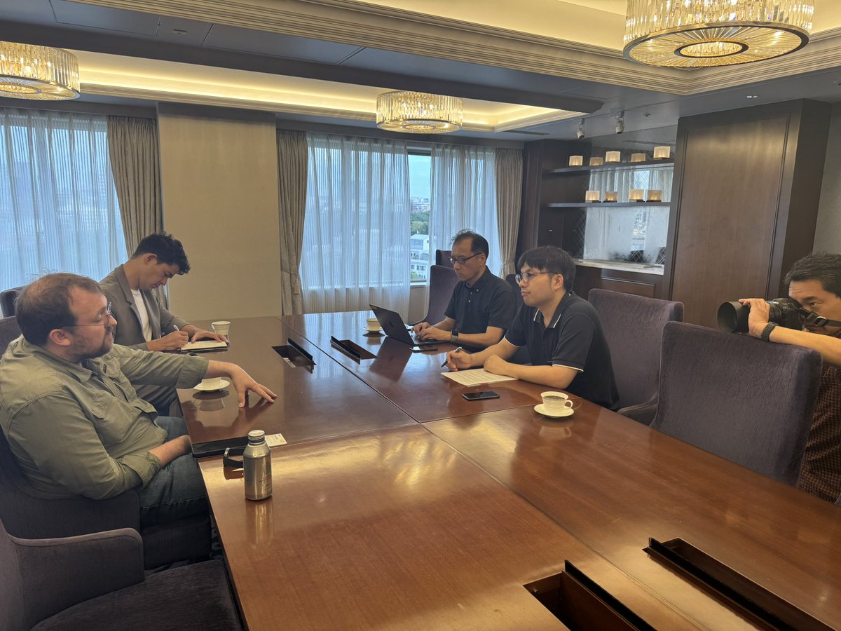 Tanakafj's tweet image. “I can easily imagine a future where your cryptocurrency wallet is built right into Windows, or into Apple and Google ecosystems” - Charles Hoskinson 
@IOHK_Charles 

#media #pr #thoughtleader