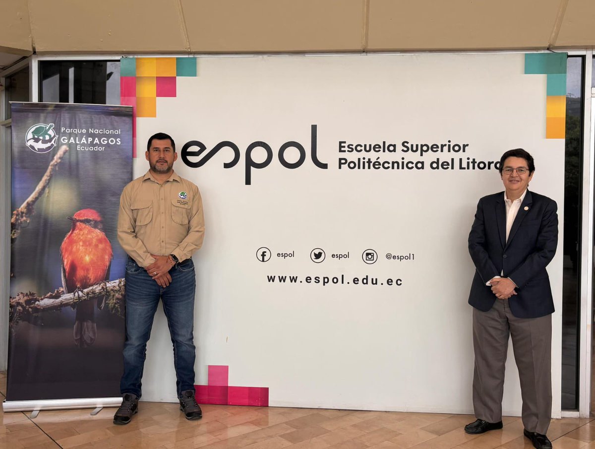 parquegalapagos's tweet image. La Dirección del Parque Nacional Galápagos y ESPOL fortalecen la cooperación académica y ambiental

Hoy se firmó en Guayaquil un Convenio Marco de Cooperación que impulsa la investigación científica y la educación en temas clave como:
🌊 Biodiversidad
🌿 Ecología de manglares
🌎…