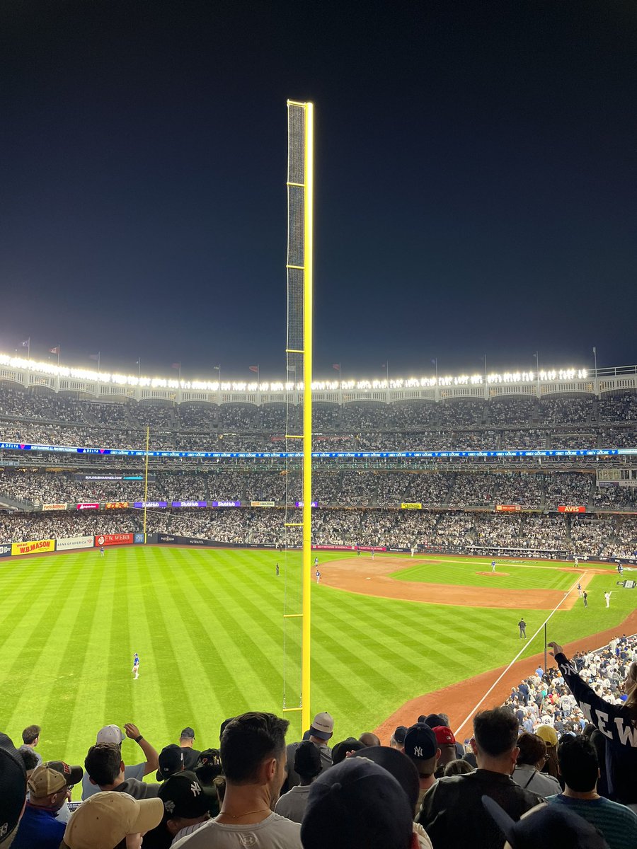 JohnnyRari's tweet image. That was.
The greatest home run.
I’ve ever seen.
In this stadium.