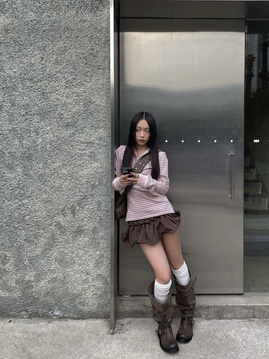 グレーにピンクとブラウンにピンクをやりたい🎀🥨