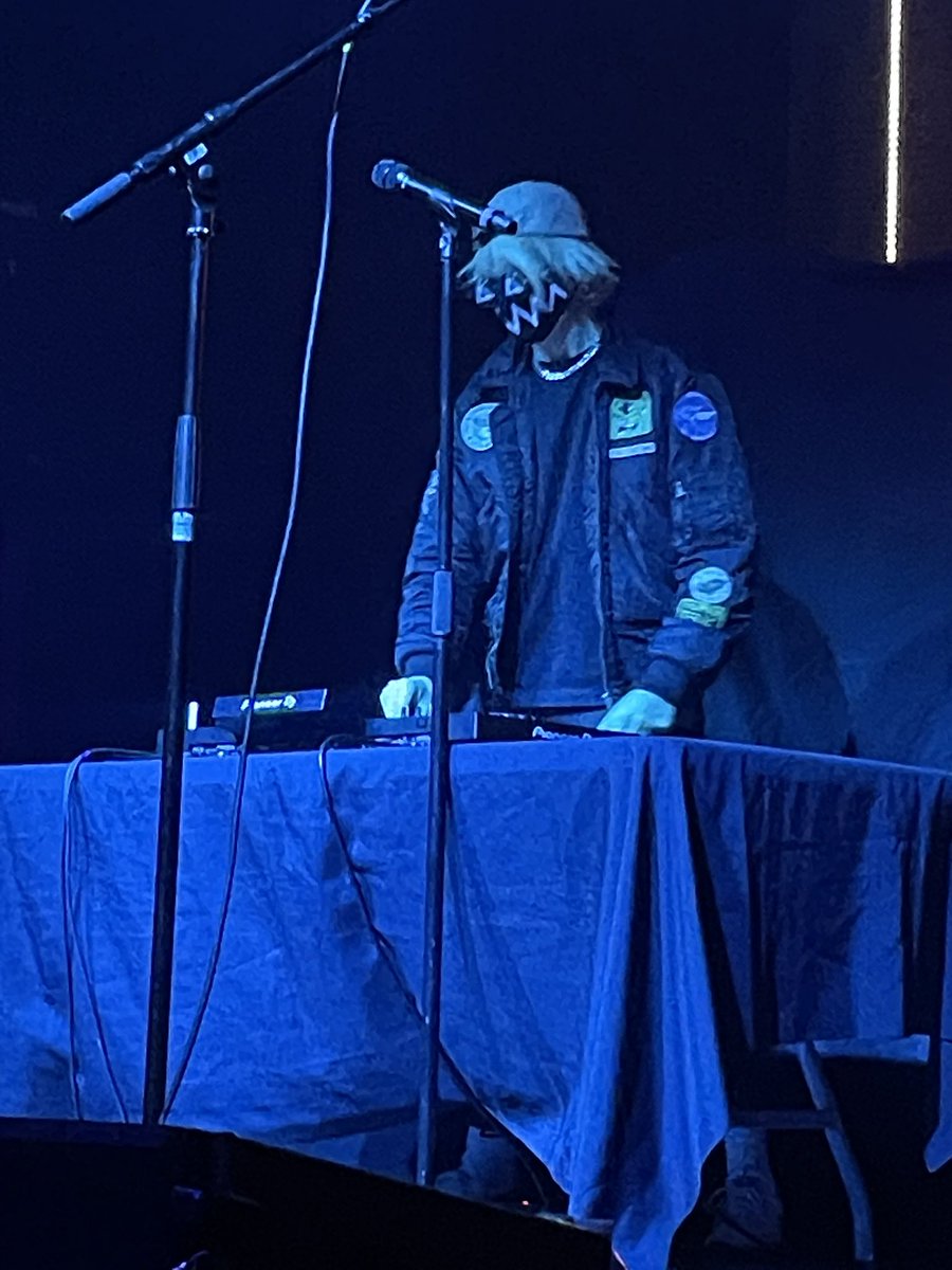 taylormorales40's tweet image. My favorite machine, @TOKYOMACHINE killed it at Webster Hall opening up for @LivingTombstone! I was vibing every single song throughout his entire set! Too bad I don’t have enough room to dance. #TOKICREW #TOKICREWREPRESENTING #TOKYOMACHINE