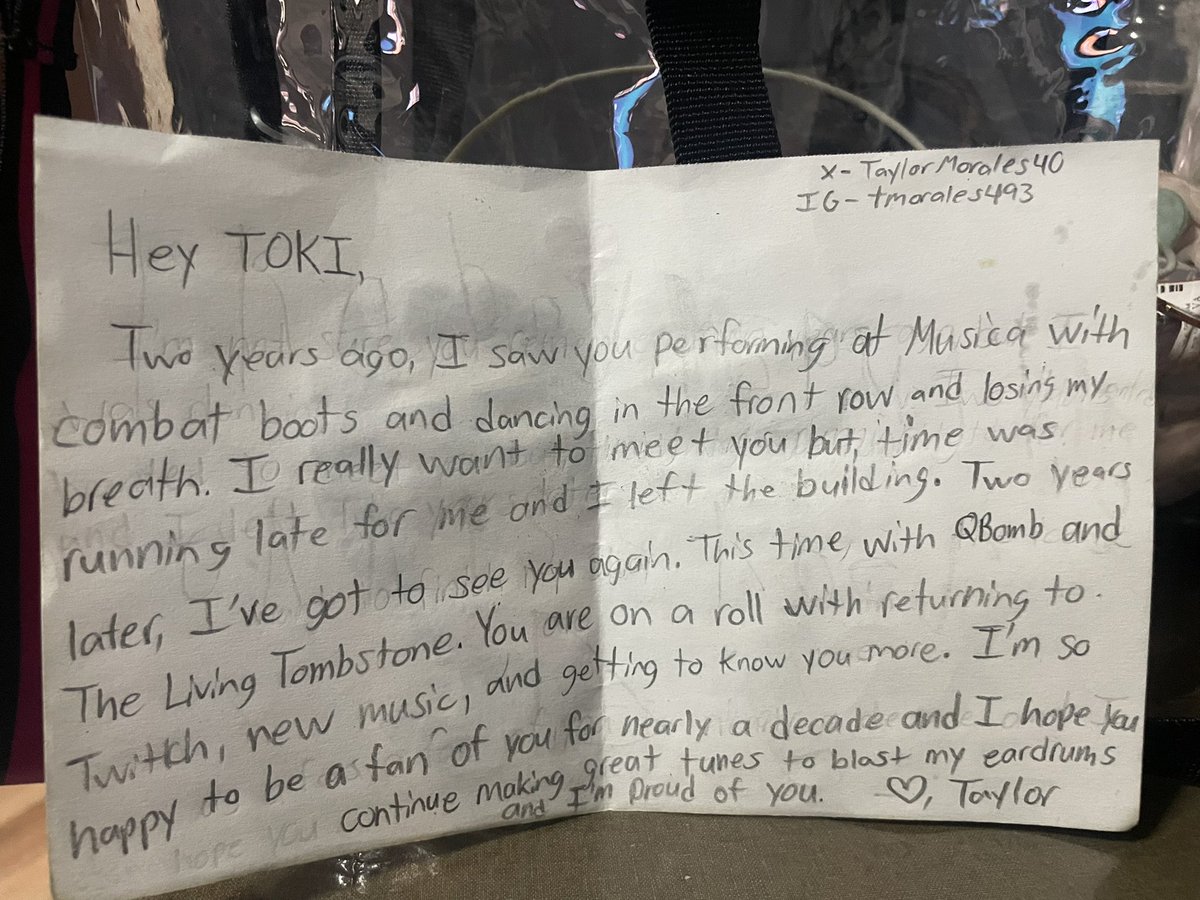 taylormorales40's tweet image. I made a drawing and a friendship bracelet for @TOKYOMACHINE.

#TOKICREW #TOKYOMACHINE