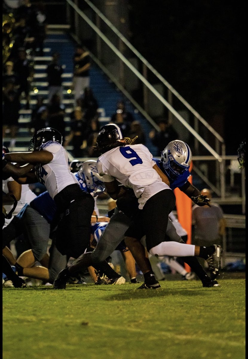 Victor Downing (@coachvicdowning) on Twitter photo <a href="/_Blake_Football/">Blake Bengals HS Football</a> 
Aaron Harris <a href="/Getupwit9_/">Aaron Harris</a> 
c/o 2026
DL-LB
Ht: 6β3 Wt: 205 lbs
hudl.com/v/2SqsgZ <a href="/_Blake_Football/">Blake Bengals HS Football</a> 
Aaron Harris <a href="/Getupwit9_/">Aaron Harris</a> 
c/o 2026
DL-LB
Ht: 6β3 Wt: 205 lbs
hudl.com/v/2SqsgZ