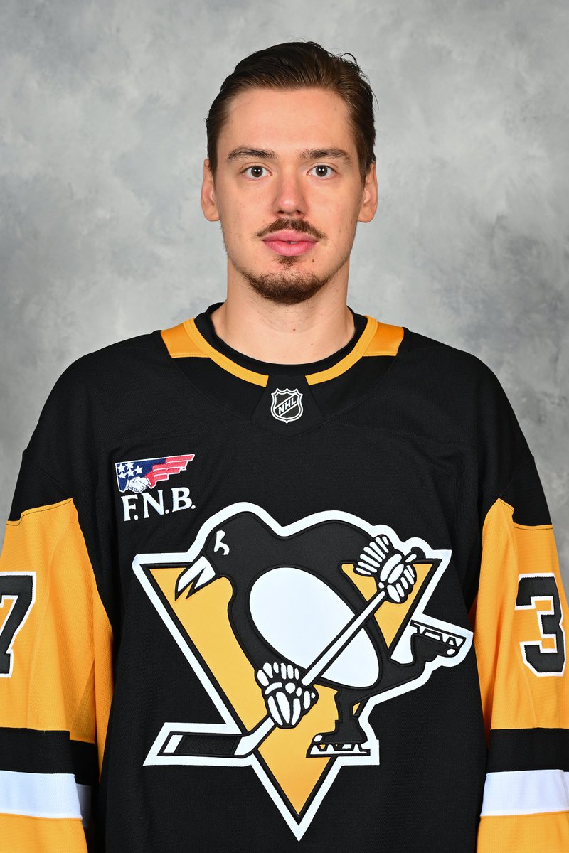 Artūrs Šilovs gets the SHUTOUT🥅

#Penguins  3 - #NYR 0