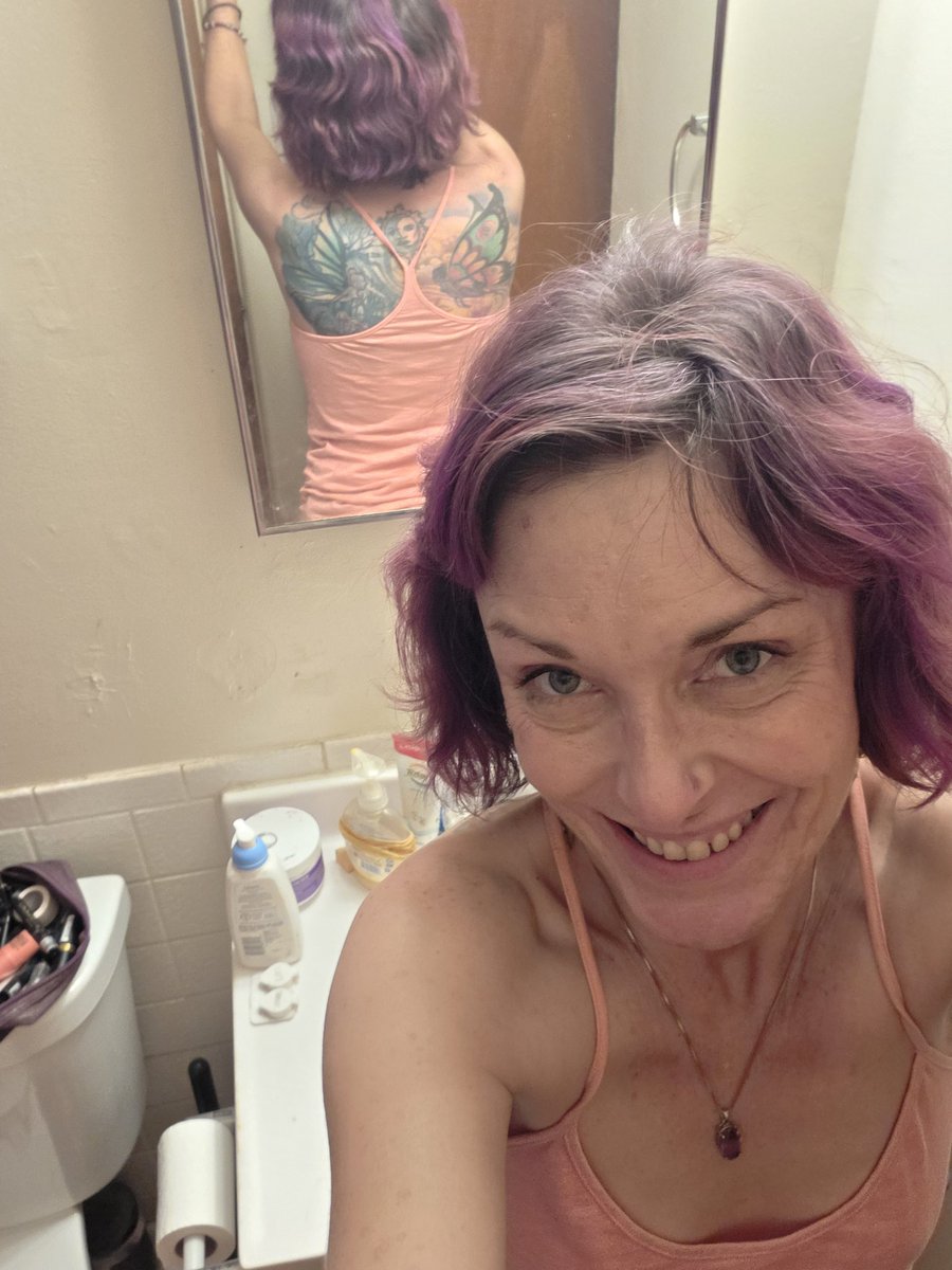 BambiBlueBella's tweet photo. It's my Sunday! Happy hump day also.. check out more of me on https://t.co/KZlLPsb7NM https://t.co/QPnjxkxCjx