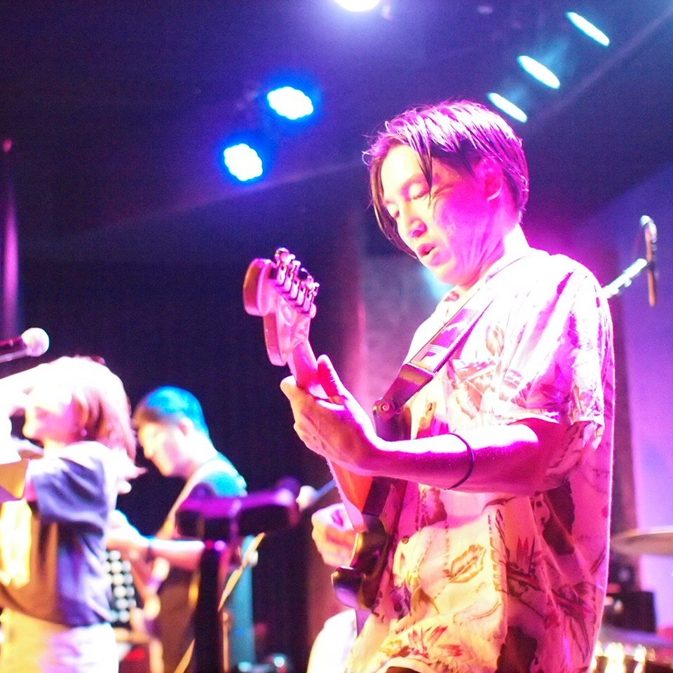 _haveatalk's tweet photo. 先日行われたアクロライブ🎸💫
アクログループ合同で行われ、はばたーくからも出演しました😆！
音楽好きな方もぜひ、はばたーくの仲間になりませんか🥳

#はばたーく日常 #イベント #ライブ #企業公式つぶやき部 https://t.co/15gtGssFWB