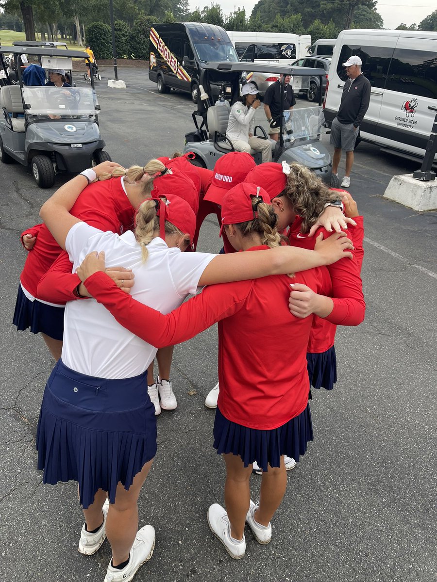 This group has made 106 birdies thru 8 rounds. 🤯 We need to fix a few mistakes and we’ll be in the mix more times than not. 

Go Highlanders!🛡️