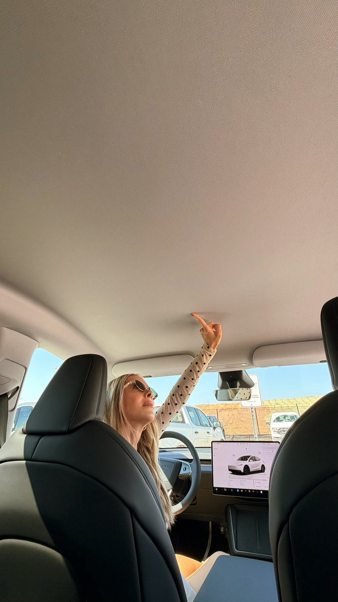 ItsKimJava's tweet image. Fun fact about the Standard Model Y closed glass roof. A Tesla engineer told us that the glass is opaque, so even if you removed the textile lining on the inside, you would not see the outside. 😔 More details to come on our first drive video this Friday.