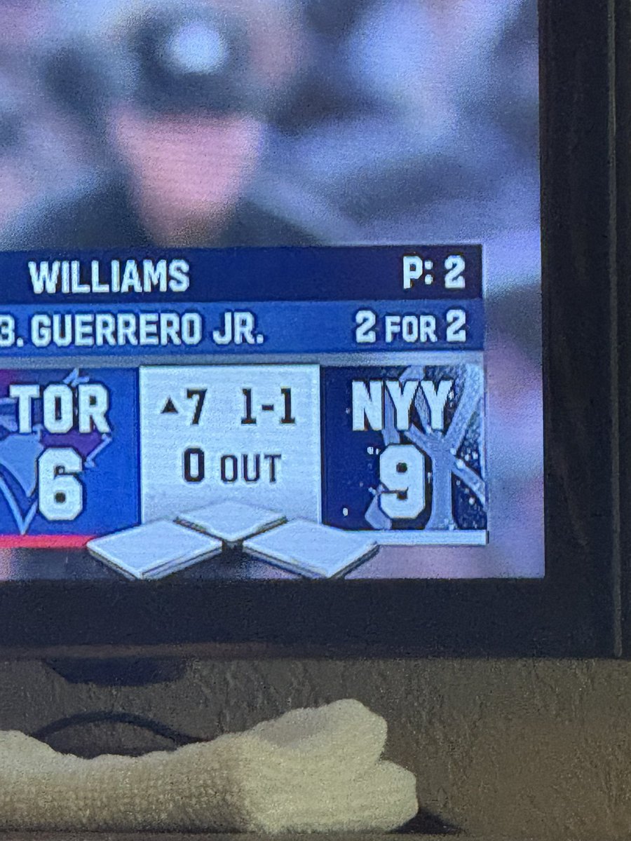 KaseysCards's tweet image. 6-9. 

lolz

#childish