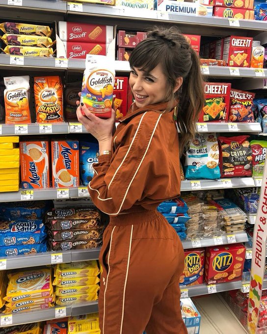 Should I film my next in the cereal aisle? https://t.co/K9MyQWVson