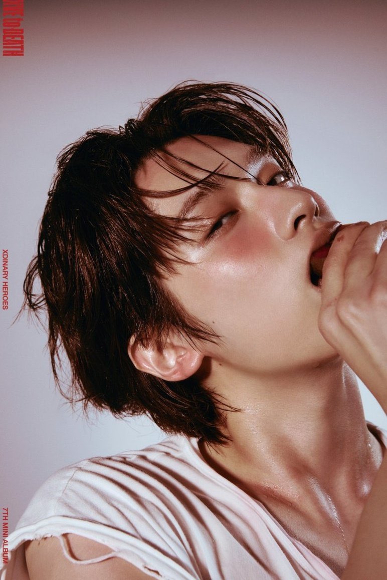 adoringaon's tweet image. for a sec i thought this was juyeon from tbz