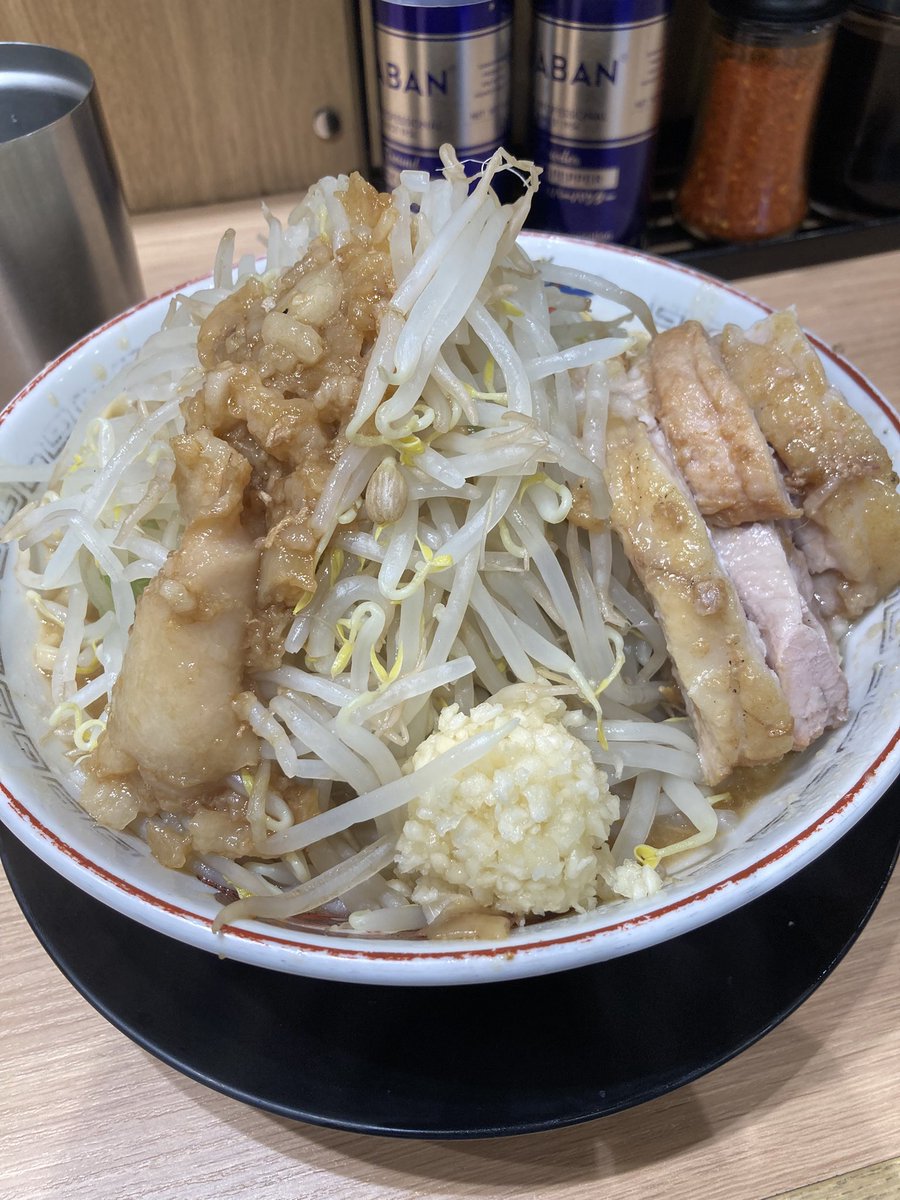 ラーメン豚山 小味噌山 ニンニク野菜アブラ+クーポン豚
