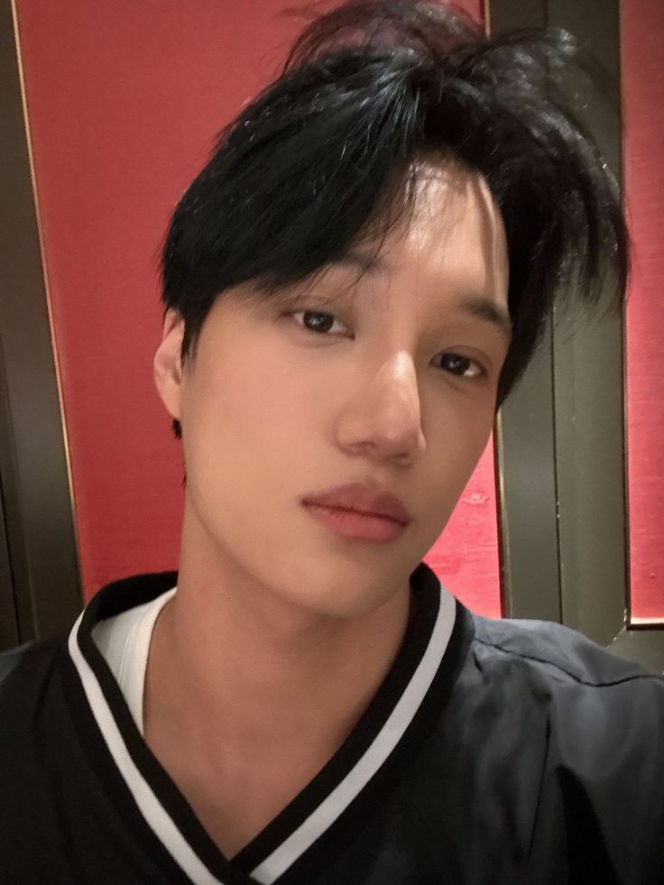 gdshinin's tweet image. 💋 #EXOLSelcaDay