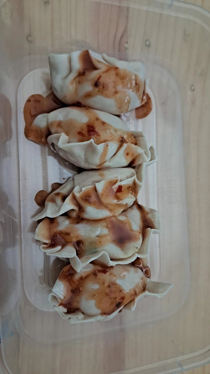 zeroEigh18's tweet photo. Yummy..... sarapannya Crab Rangoon + Bangkok Sauce 🤤🤤🤤🤤
Crab Rangoon by @peachbbom 😉 https://t.co/2wrosYN4AC