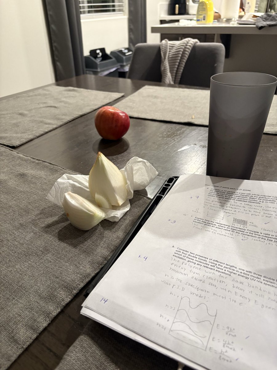 ISkittels's tweet photo. My housemate keeps putting chopped onions next to me and now my eyes are watering 😭😭😭 https://t.co/Ic3nTZk1v0