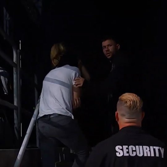 dannyutamox's tweet photo. heyyy haha. anyone else up feeling insane about dannyuta hand placement? https://t.co/BLNR2MiBBs