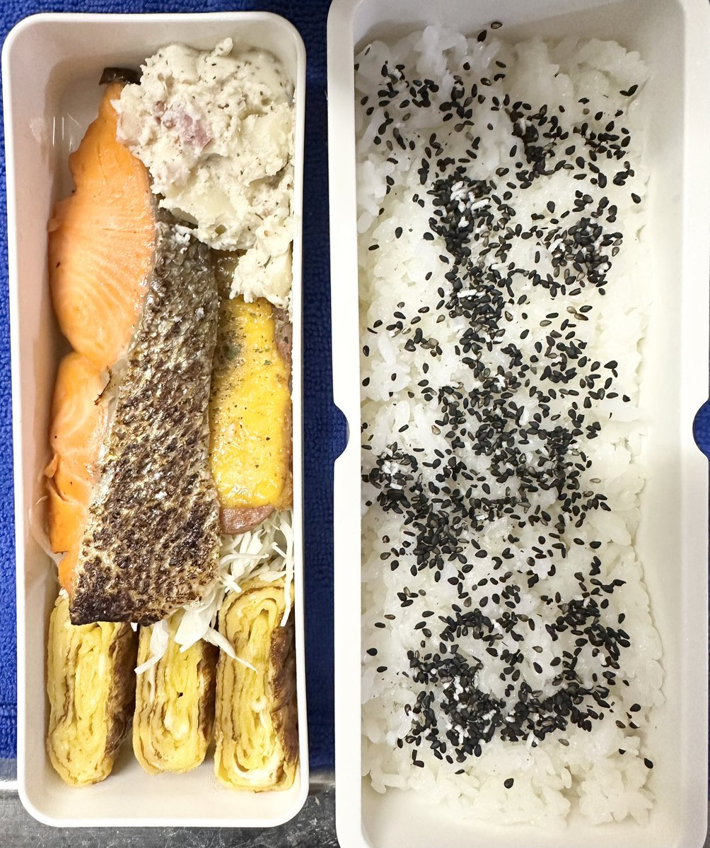 お弁当🍱！
スパムが余っていたのでチーズをのせてみました！これはこれで良い👍