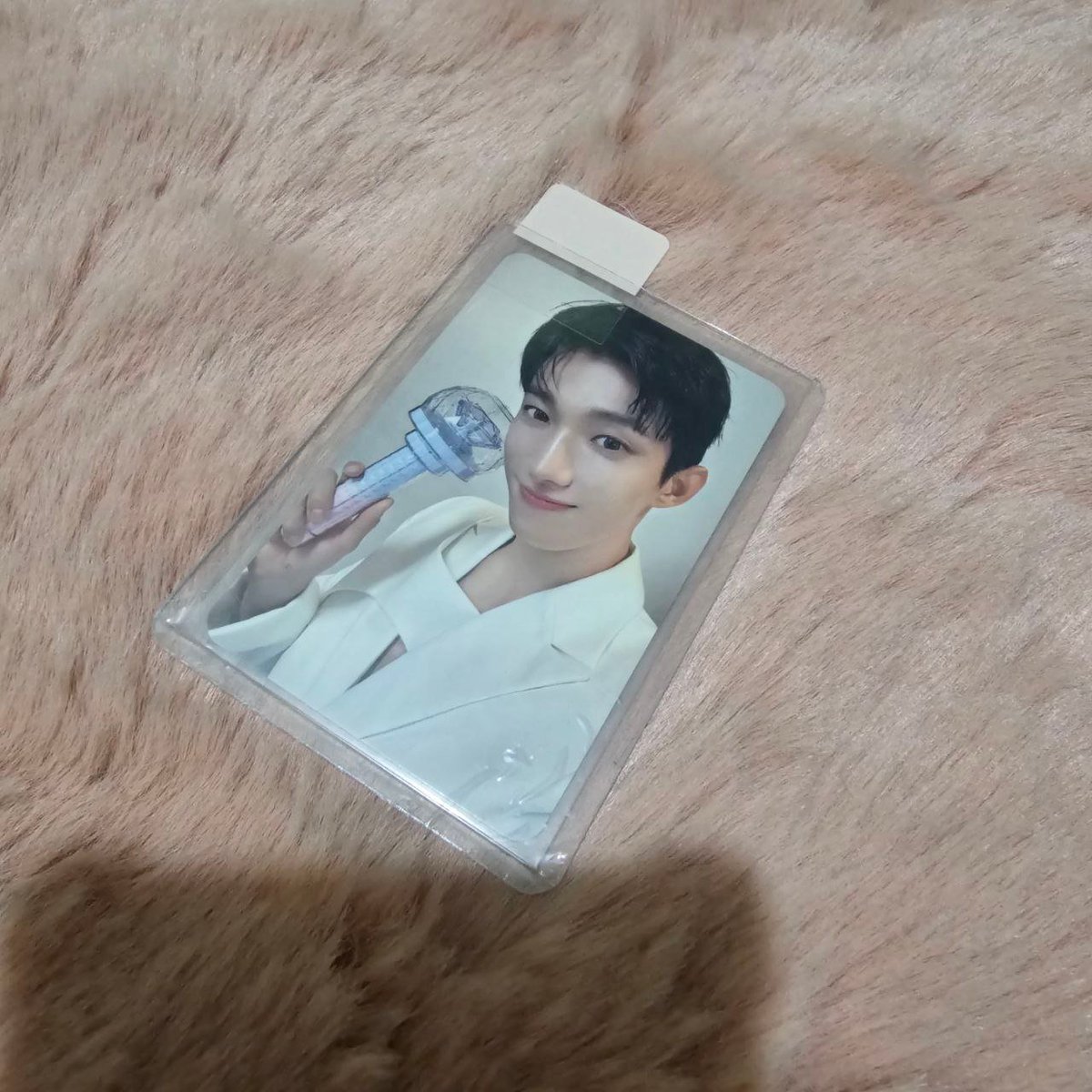 pagesofyoon's tweet photo. Congratulations @jyshen_scjh for winning DK New Tour Carat Zone Pc! Please dm us to claim your prize! 💙

#SoundsOfYoon 🐚 https://t.co/jCrUBJ2ZLq