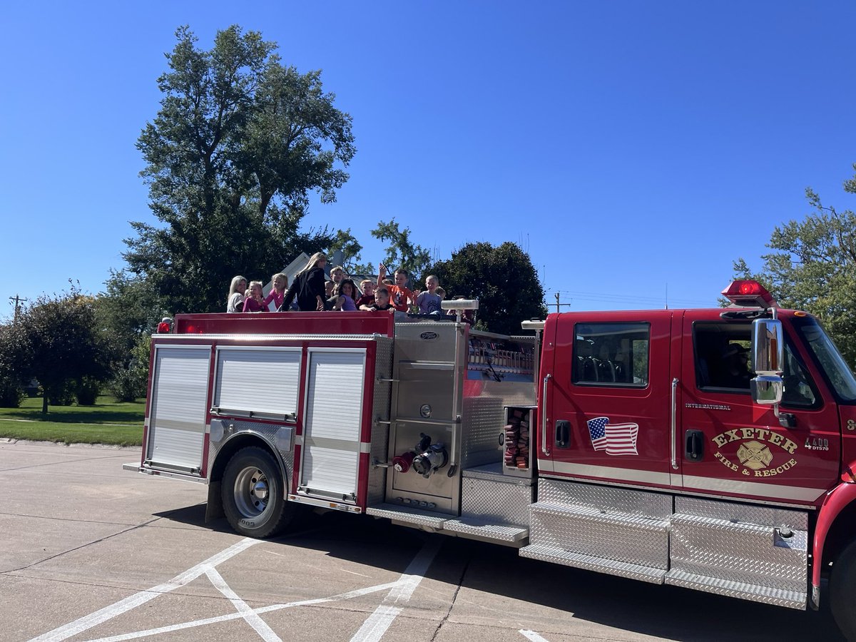 Special thanks to the Friend and Exeter Volunteer Fire Departments for teaming up together to provide EMF elementary safety information, fire truck rides, and special supplies for Fire Safety week! #EMFbobcats