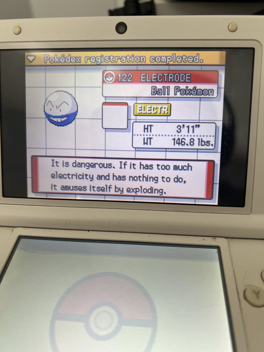 Shiny Electrode after 8,008 Runaways!!
#shinypokemon