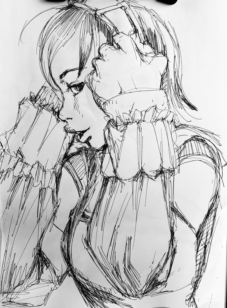 少し描きました。

まだまだ、集中力欠けてます😅

昼休憩はカロリーメイトで早めに済ませてます😅

#イラスト #rkgk #ラフスケッチ 