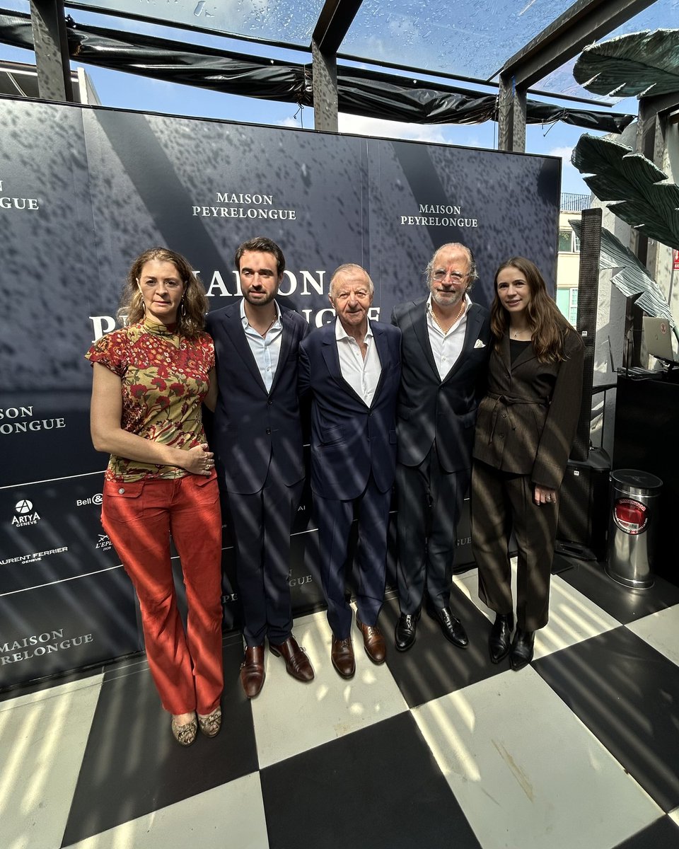 tiempoderelojes's tweet image. Estuvimos en la segunda edición de Maison Peyrelongue, un espacio donde pudimos ver lo lanzamientos de grandes firmas de la alta relojería en México como Breguet, Panerai, Zenith, Hublot, Franck Muller, Blancpain, Arnold &amp;amp; Son, Bell &amp;amp; Ross y muchas más. 

#TiempoDeRelojes…