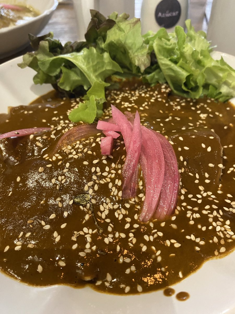 ¡Al amoroso y a mi nos encanta el Mole Poblano!

#DíaDelMolePoblano