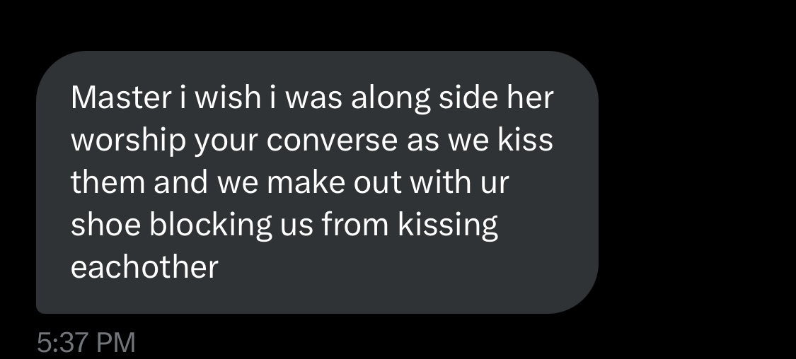 master_converse's tweet image. Boys begging me to worship My Converse with another girl just adds to My power 👑 
Making out with My shoes is all you get slave boy👇🏽💋