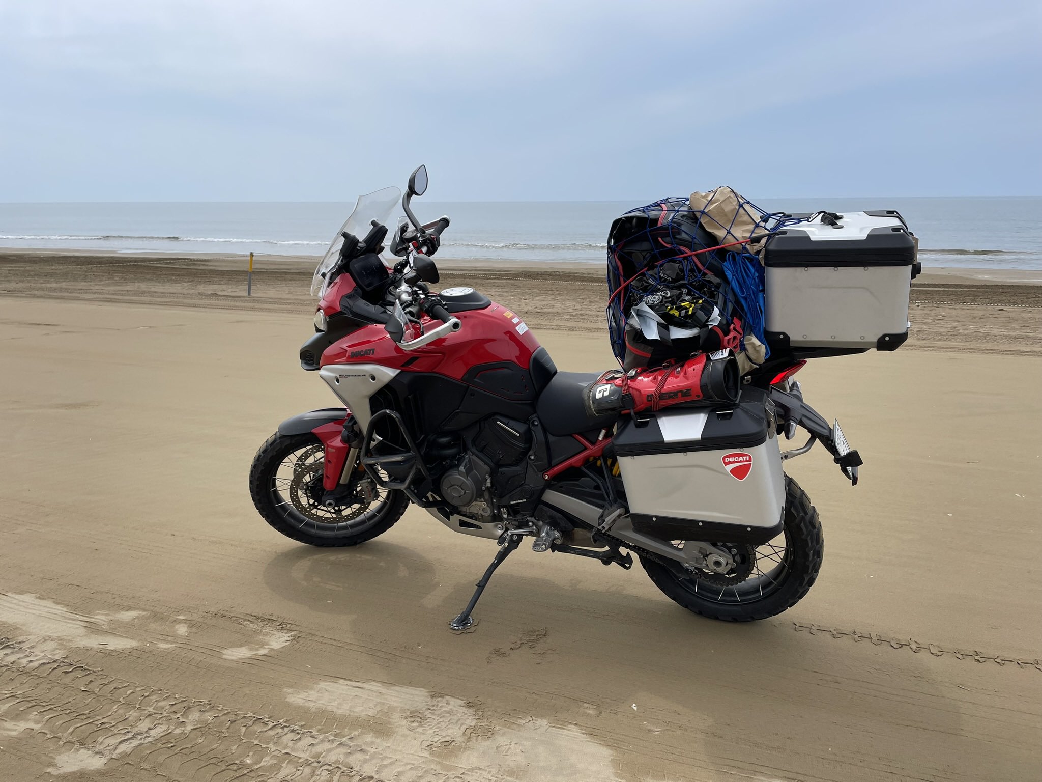 ◆ とんすけ ZZYZX OX（ザイジックス・オーエックス）：日本発 4WDブランド